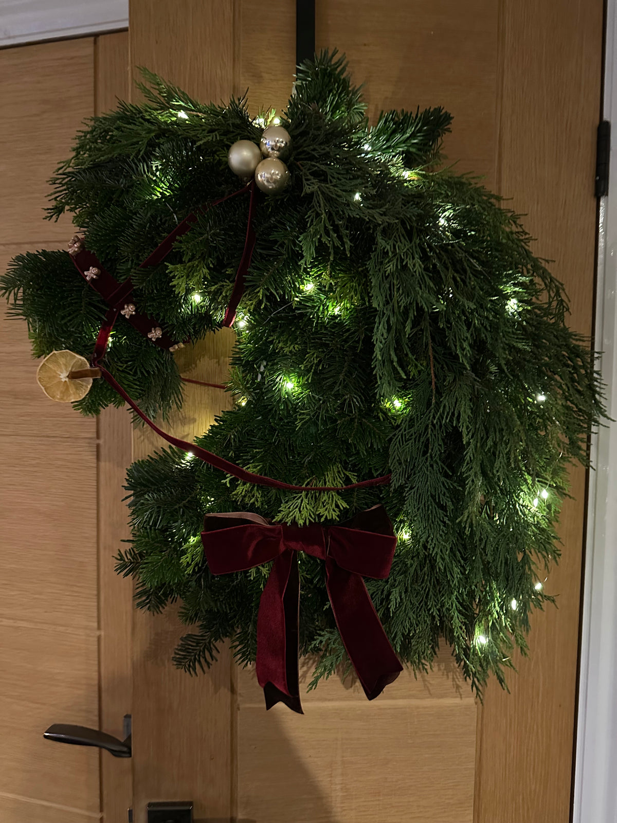 🎄 PRE-ORDER – Hagg Hill Fresh Luxury Horse Head Wreath 🌿